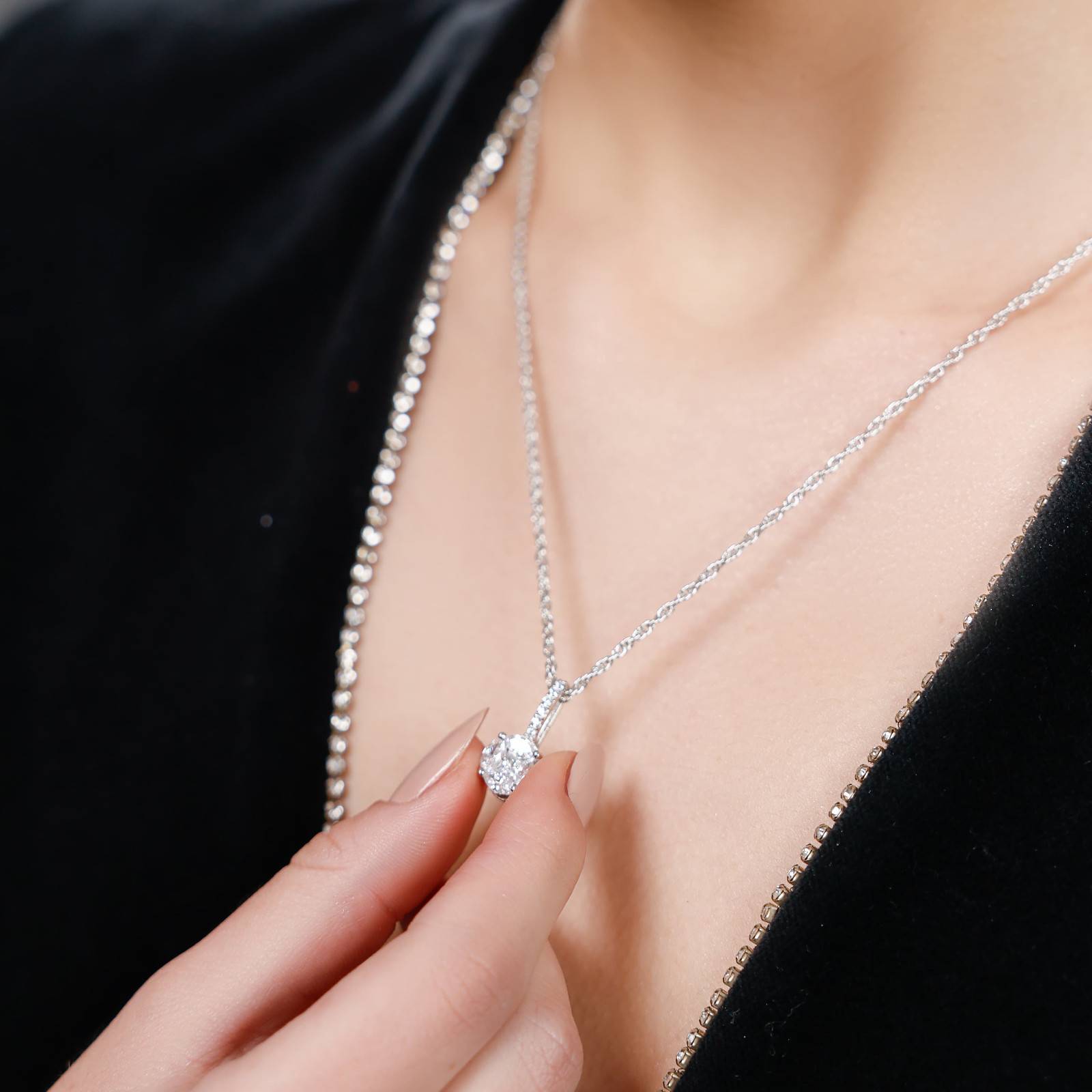 Silver Glow Drop Necklace